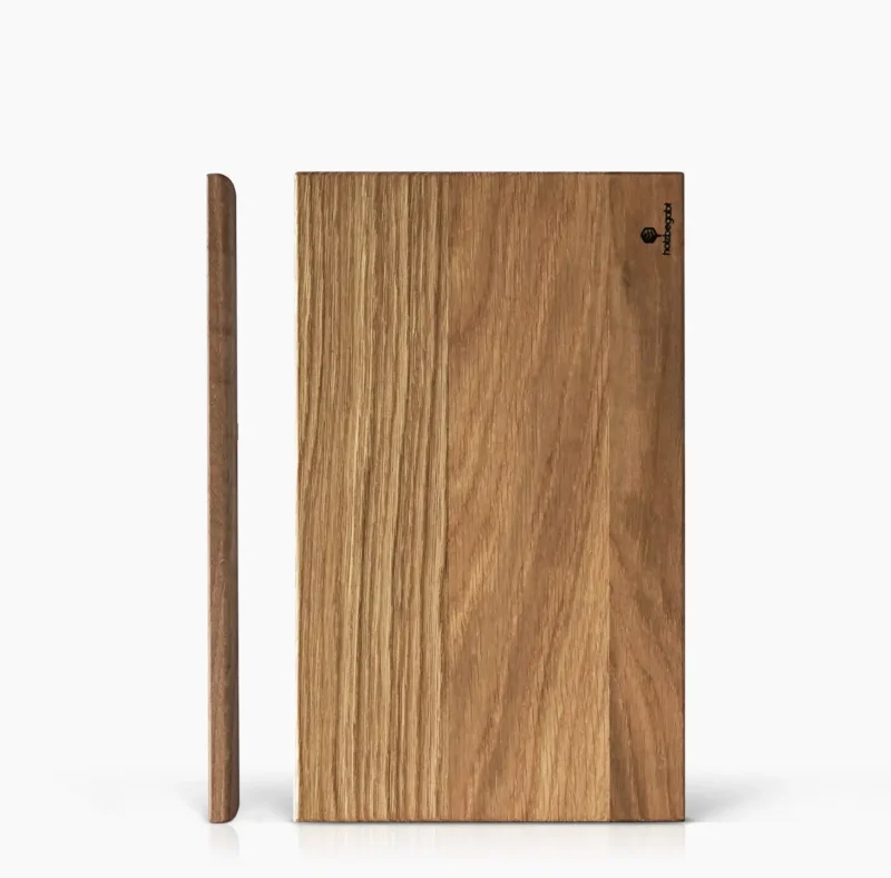 Frühstücksbrett Spatz aus Eiche – stilvoll für Brotzeit, handgefertigt von holzbegabt, mit sanfter Fase und natürlicher Maserung.