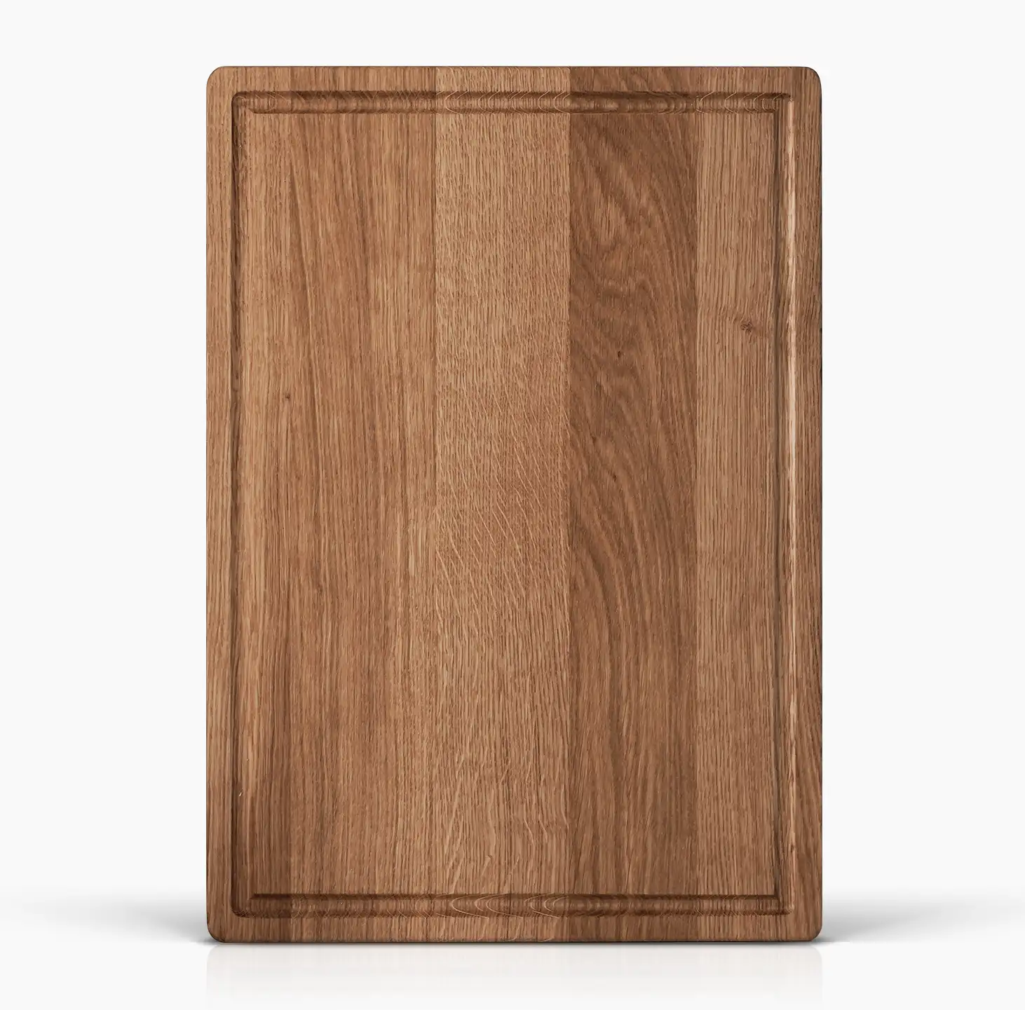 Schneidebrett aus Eiche mit Saftrille – fängt Saft von Früchten, Fleisch und Gemüse zuverlässig auf.